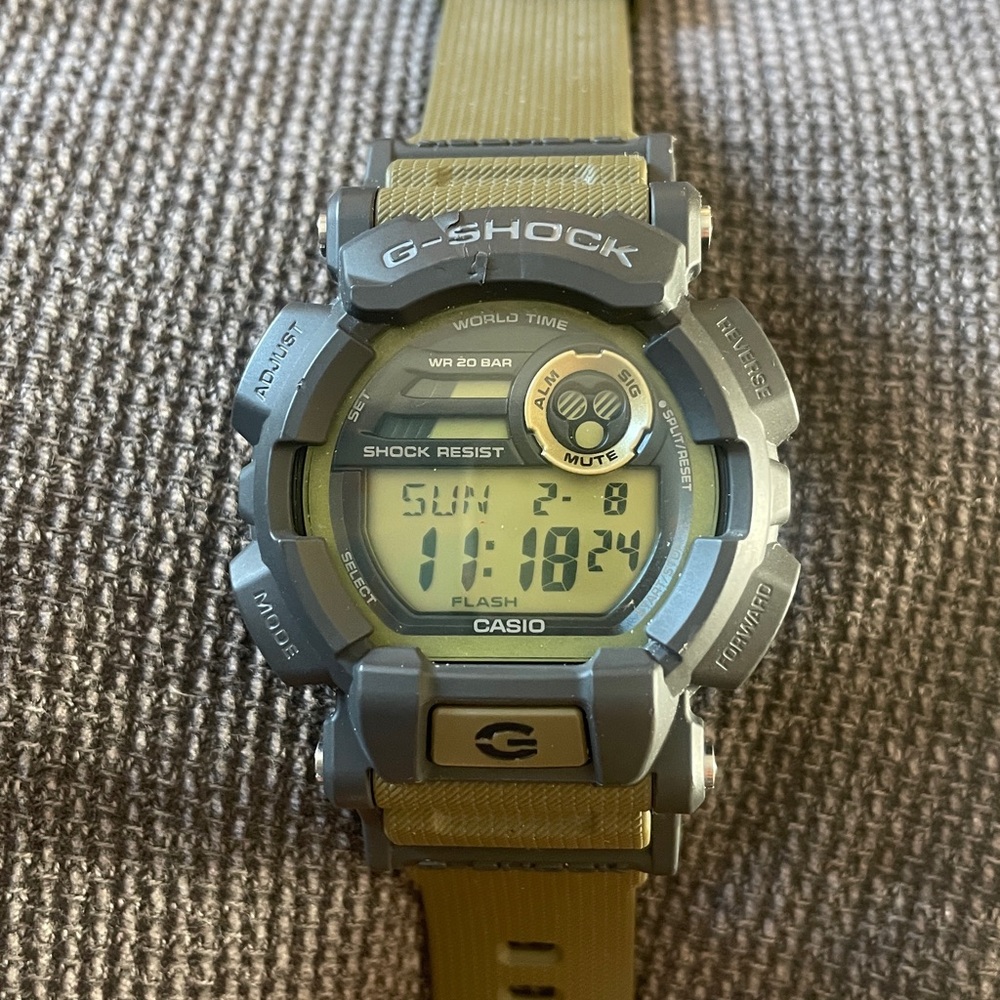 Casio GD-400-9CS Men's Sport Watch -‎ Green